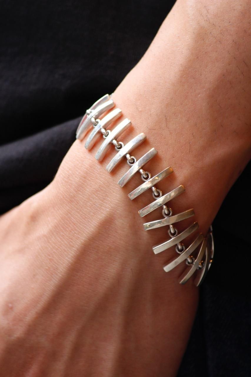 【ブルーマウンテン】Nasngwam/CENTIPEDE BRACELET Nasngwam. / CENTIPEDE BRACELET