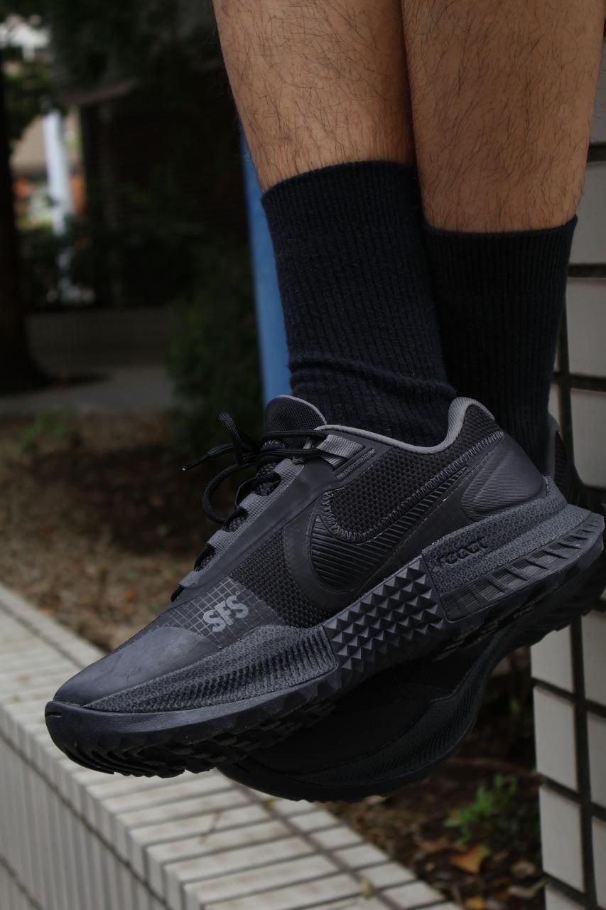 NIKE - React SFB Carbon Low NIKE - React SFB Carbon Low