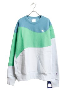 URBAN OUTFITTERS  Champion - Exclusive Reverse Weave Colorblock Crew Neck Sweat -