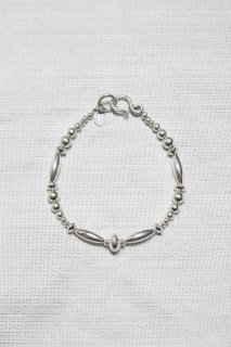 Indian Jewelry - Navajo Pearl Bracelet -