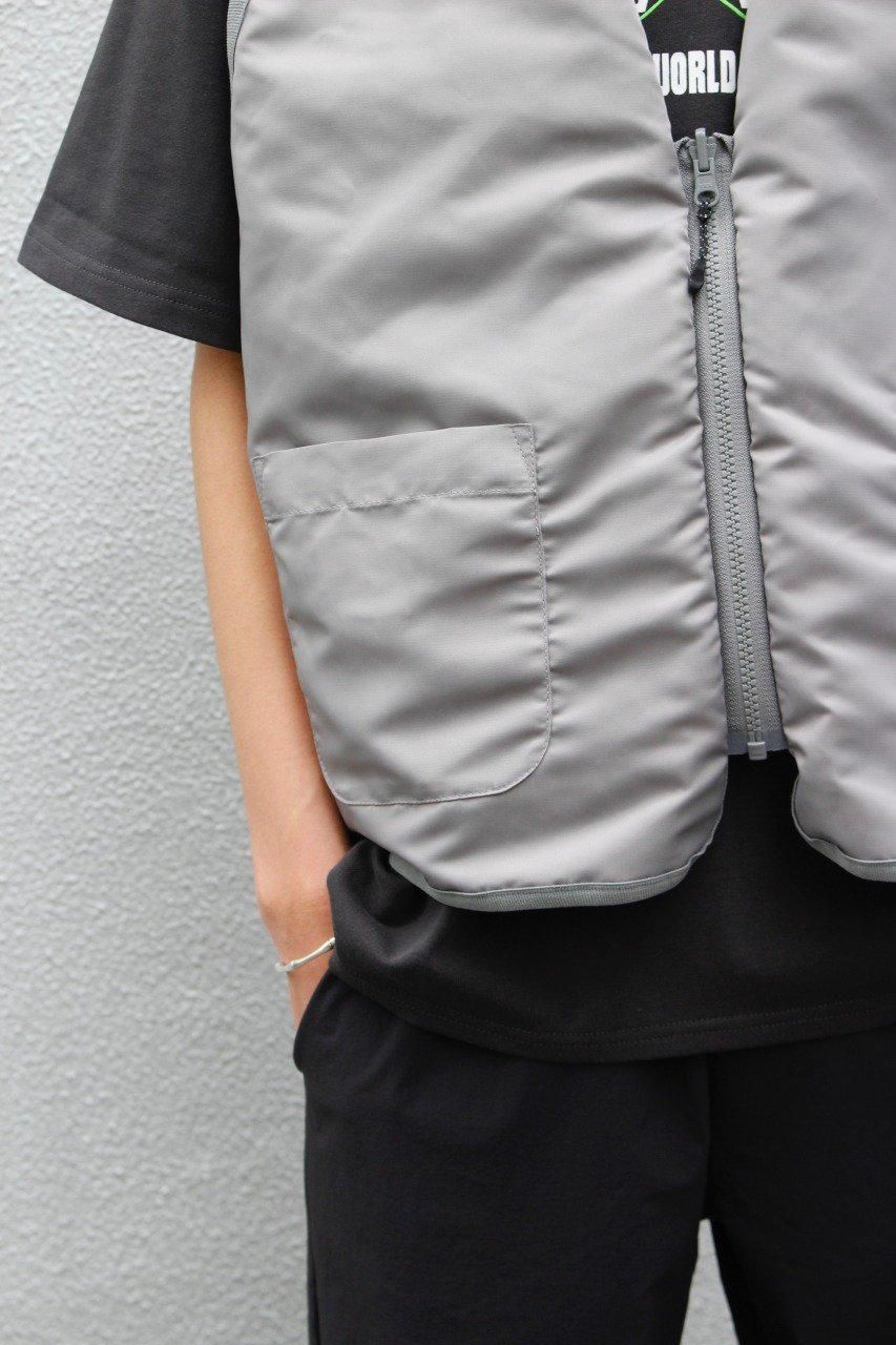 トップス Acy 2WAY UTILITY VEST 通販] Acy(エーシー) 2WAY UTILITY VEST 商品ページ – fazeone
