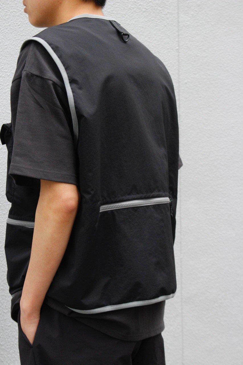 トップス Acy 2WAY UTILITY VEST 通販] Acy(エーシー) 2WAY UTILITY VEST 商品ページ – fazeone