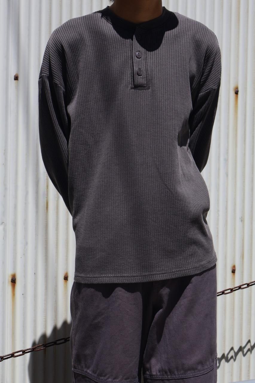 トップス V.HENRY NECK VALLAD L トップス VALLAD V.HENRY NECK L/S Msize VALLAD V. HENRY NECK