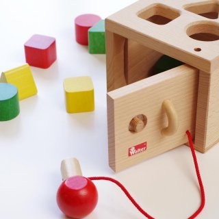 ［1歳半-］キーボックス〈木製型はめパズル〉NIC