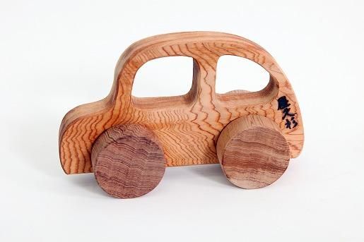 屋久杉工芸品を製造直売！【竹之内工芸】