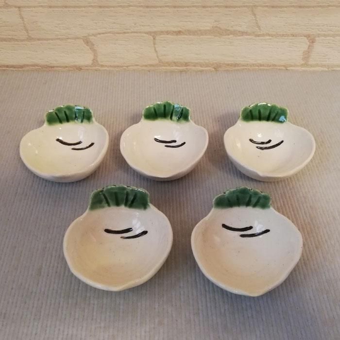 ̣  5å