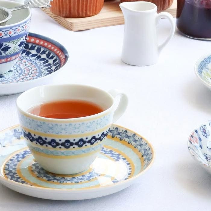 MEADOW FIELD コーヒーカップ2客 四角皿 MEADOW FIELD コーヒーカップ2