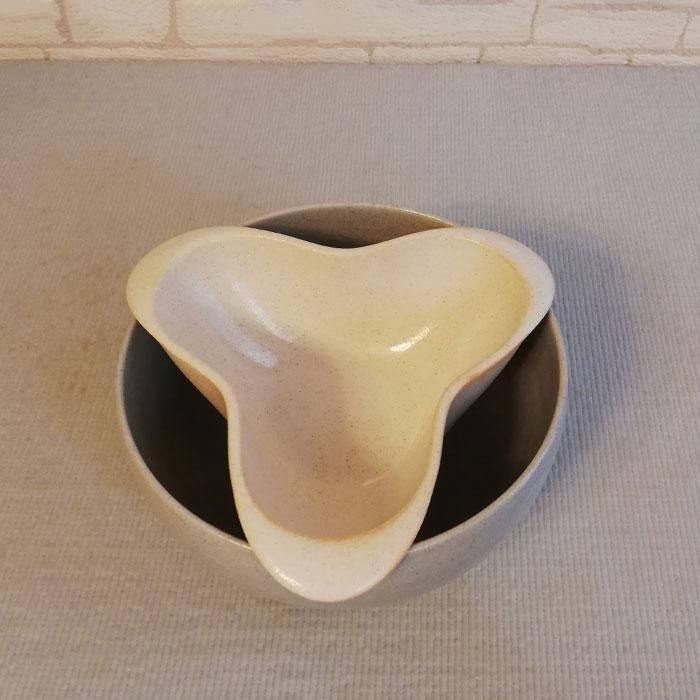 ܥ