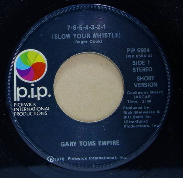 Gary Toms Empire - 7-6-5-4-3-2-1 (Blow Your Whistle)
