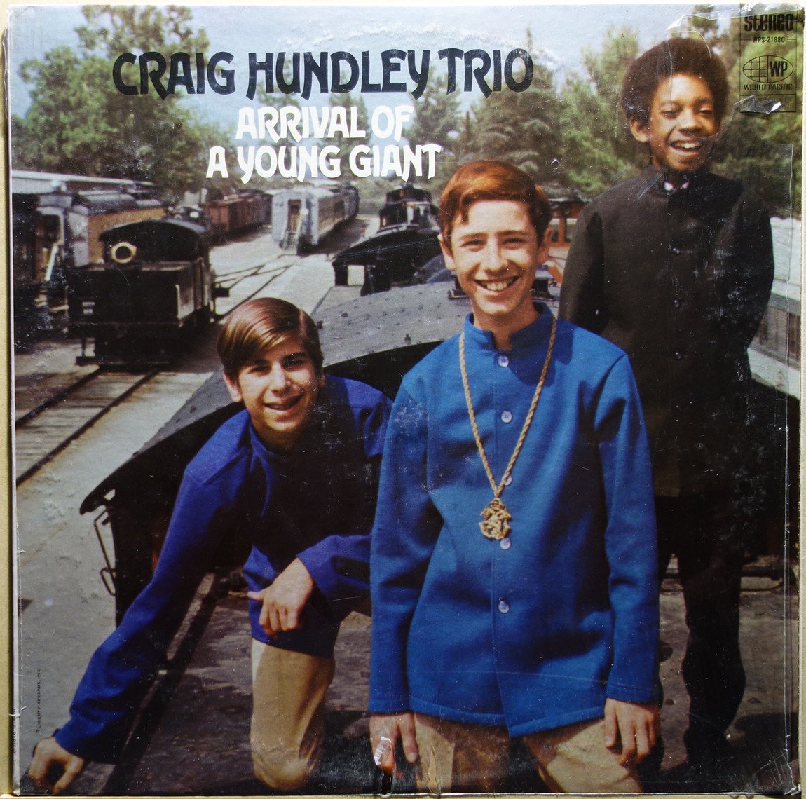 Young　Record　Giant　Vinylian　Of　Trio　Vinyl　Vintage　Hundley　A　Arrival　Craig　Shop