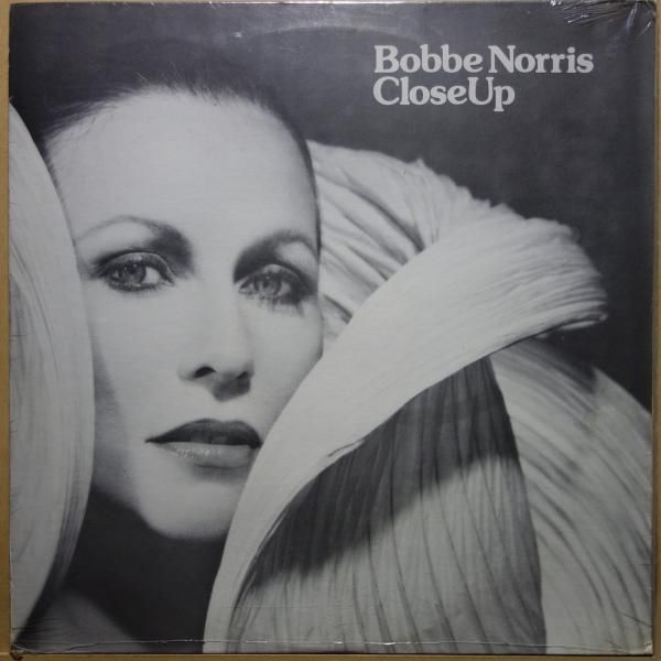 Bobbe Norris - Close Up
