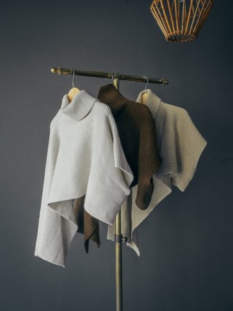Asymmetry Knit Cape / Ivory, Beige, Brown ,