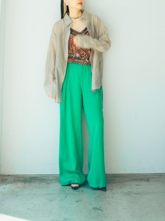 <img class='new_mark_img1' src='https://img.shop-pro.jp/img/new/icons56.gif' style='border:none;display:inline;margin:0px;padding:0px;width:auto;' />Green Color Wide Pants