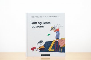 Gutt og Jente reparerer 