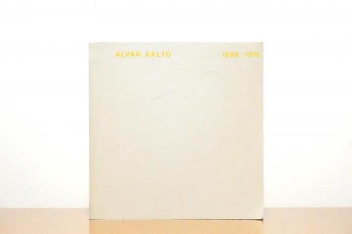 Alver Aalto 1898-1976 - 北欧の洋書と布 Elama Books