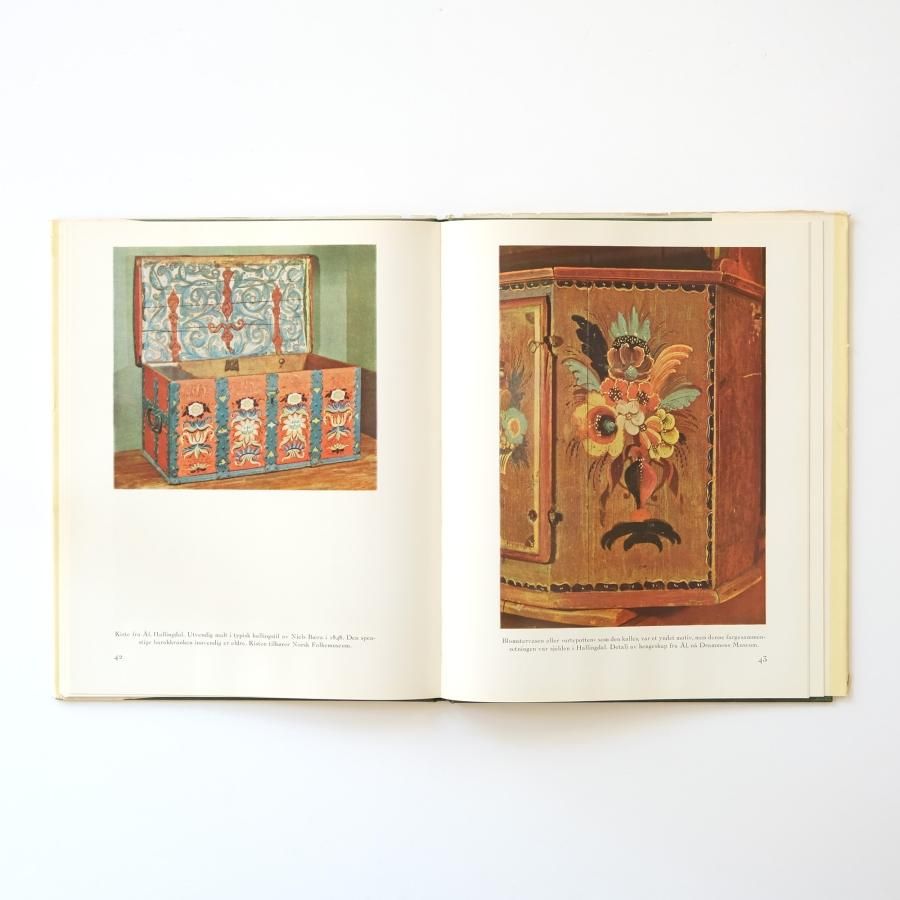 Rosemaling i Norge ノルウェーのローズマリング Rosemaling i Norge ノルウェーのローズマリング