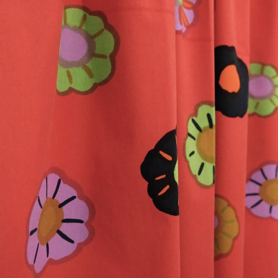 品良く着こなすため 北欧フィンランド生地 Marimekko マリメッコ ヴィンテージ ラグ・カーペット