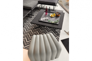 stool<img class='new_mark_img2' src='https://img.shop-pro.jp/img/new/icons1.gif' style='border:none;display:inline;margin:0px;padding:0px;width:auto;' />