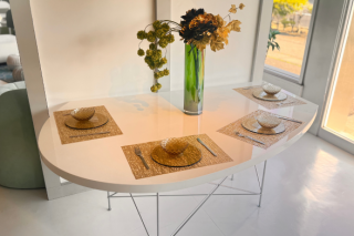 dining table<img class='new_mark_img2' src='https://img.shop-pro.jp/img/new/icons23.gif' style='border:none;display:inline;margin:0px;padding:0px;width:auto;' />
