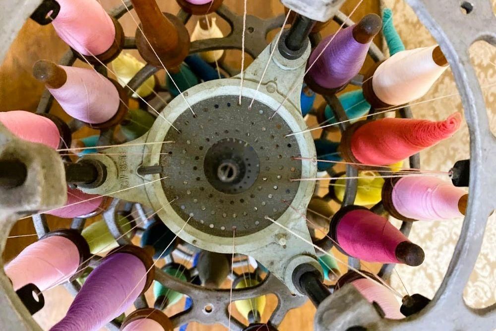 インカラー 工場