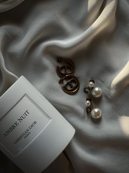Christian Dior Pearl pierce - vintageshop timeless bague