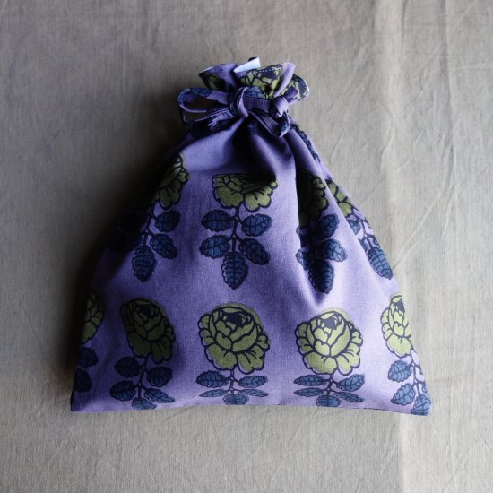 marimekko “VIHKIRUUSU” ハンドメイド 巾着袋（渋い紫×鶯色）- ENN scandinavian design