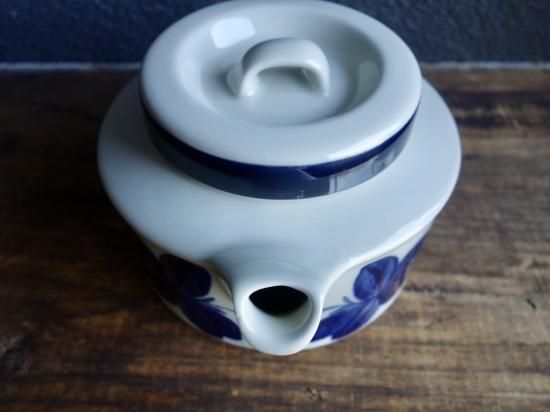 ARABIA（アラビア）“Anemone”（アネモネ）ティーポット - ENN