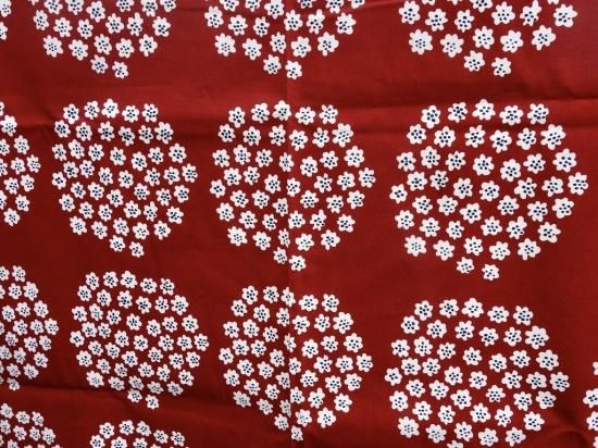 マリメッコ（marimekko）テーブルクロス（生地）プケッティ
