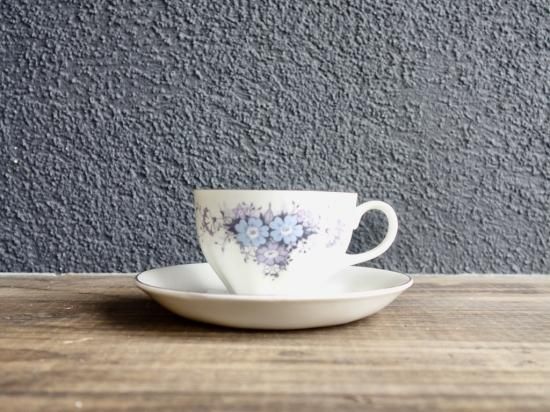 ARABIA（アラビア）vintage カップ&ソーサー（水色と紫の花）B - ENN