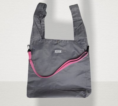 <img class='new_mark_img1' src='https://img.shop-pro.jp/img/new/icons15.gif' style='border:none;display:inline;margin:0px;padding:0px;width:auto;' />B22-002 SHOULDER MARCHE BAG グレー