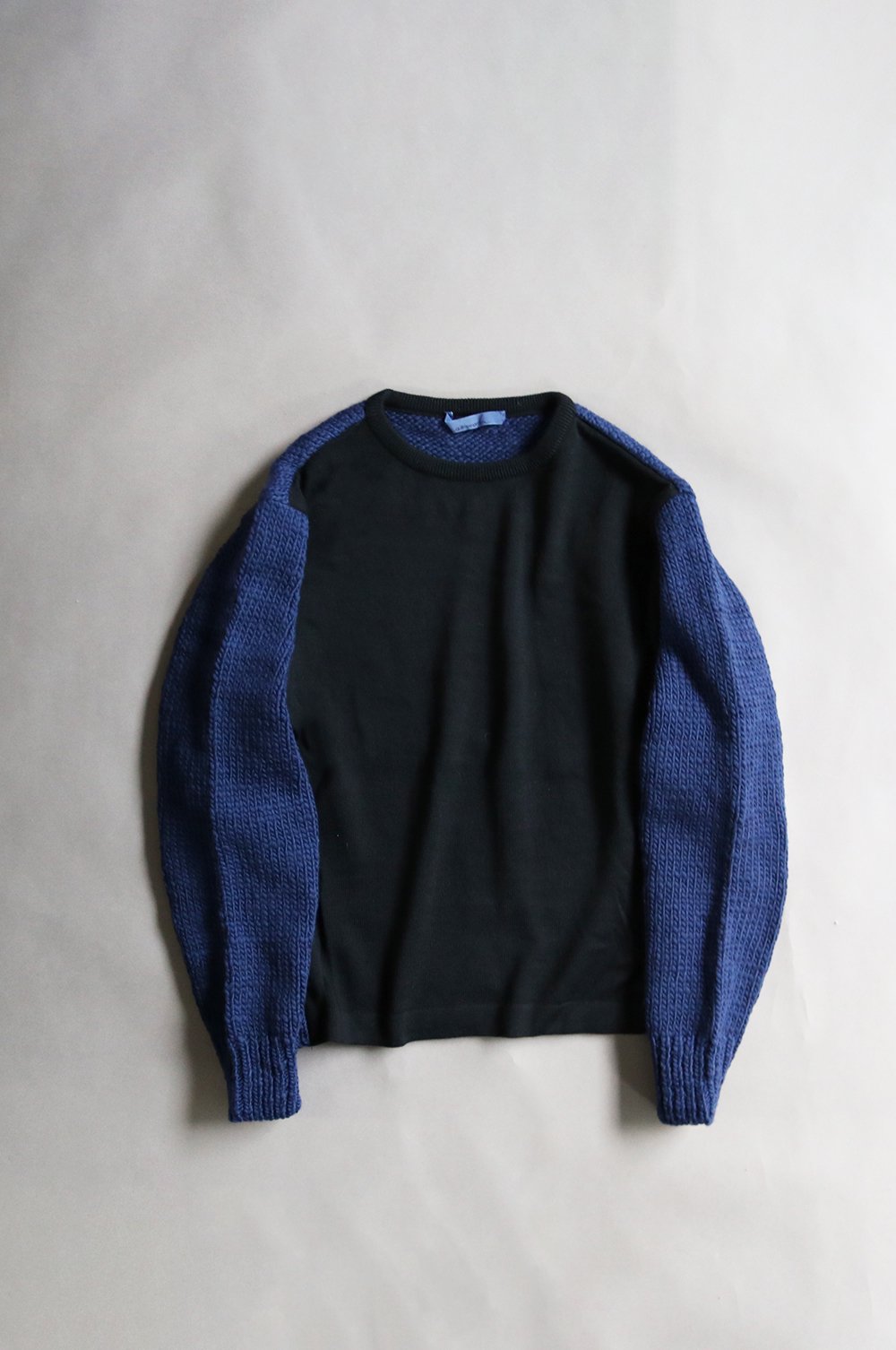 Switching wool knit pullover