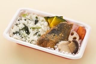 JAL国際線機内特別食　アレルギーミール　「鱈のから揚げのお弁当」 　【クール便（冷凍）】日本航空と辻安全食品は食品ロス削減に貢献します。※賞味期限2023.6.19