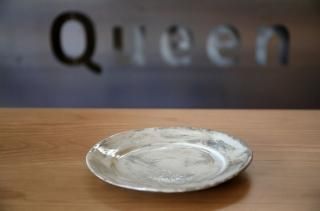 馬場 勝文 - queen and the chair