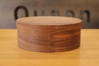 小林 克久 - queen and the chair