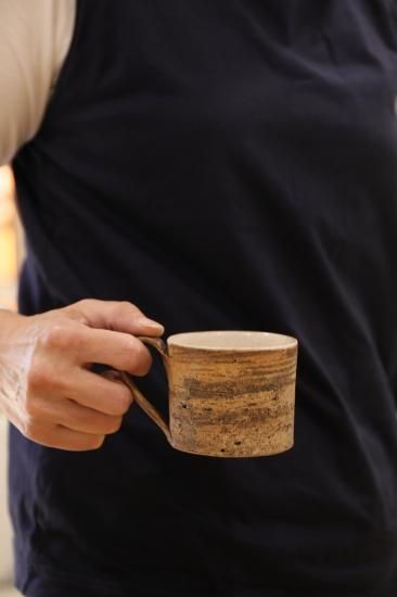 泉田之也 マグカップ（小） - queen and the chair