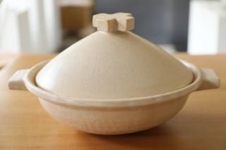 内田 可織 - queen and the chair