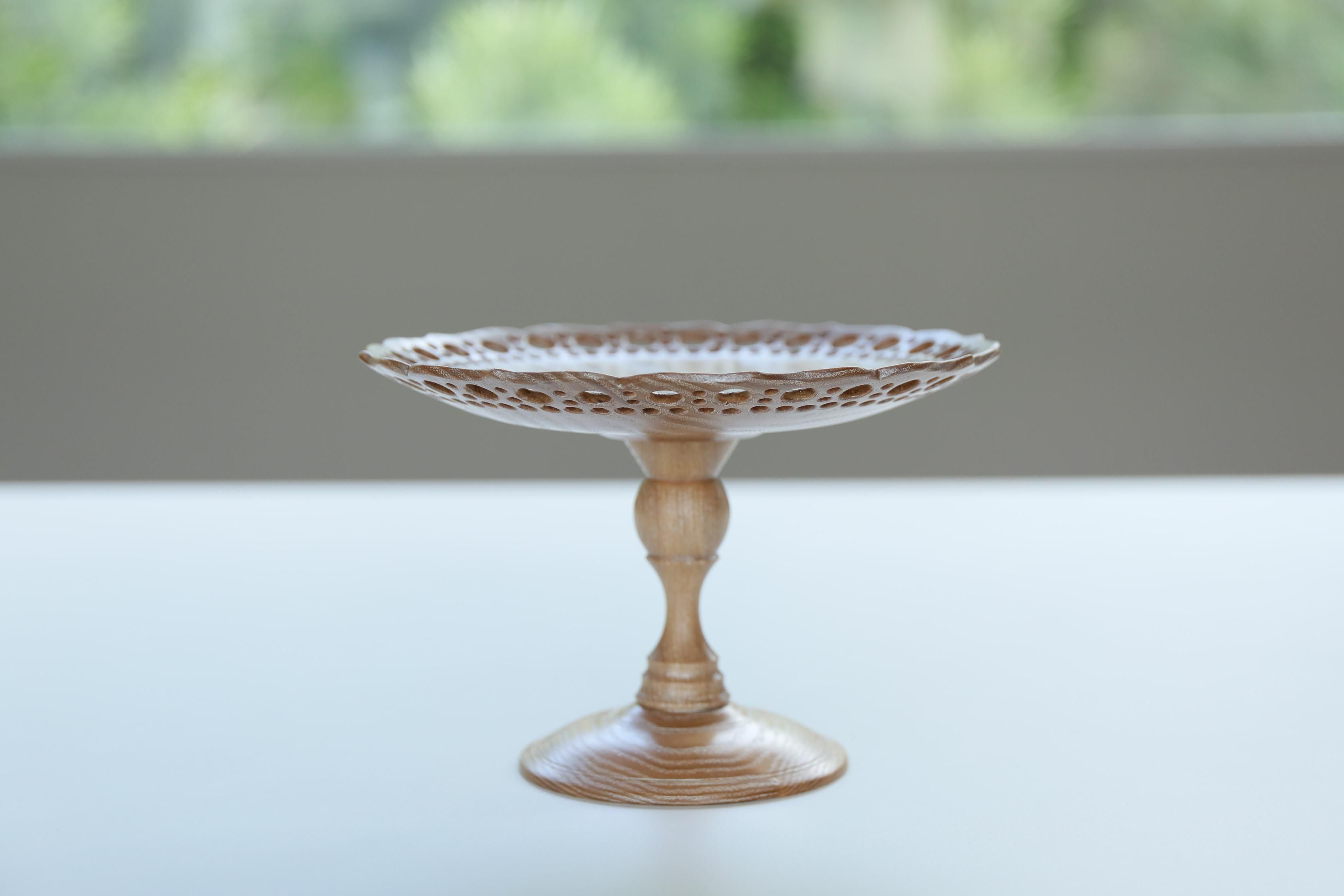 森 俊宏 - queen and the chair