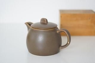 Arabia [ KF-1 ] Kaj Franck TeaPot (Matte Brown) / ӥ [ KF-1 ] ե ƥݥå (ޥåȥ֥饦)