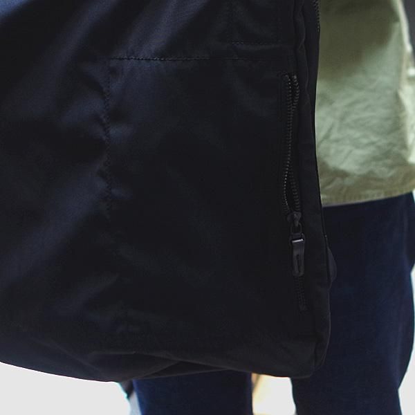 AMIACALVA(アミアカルヴァ) / HELMET BAG