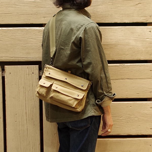 ARTS&CRAFTS(アーツアンドクラフツ/VINTAGE OX FISHING SHOULDER M フィッシングショルダーバッグ