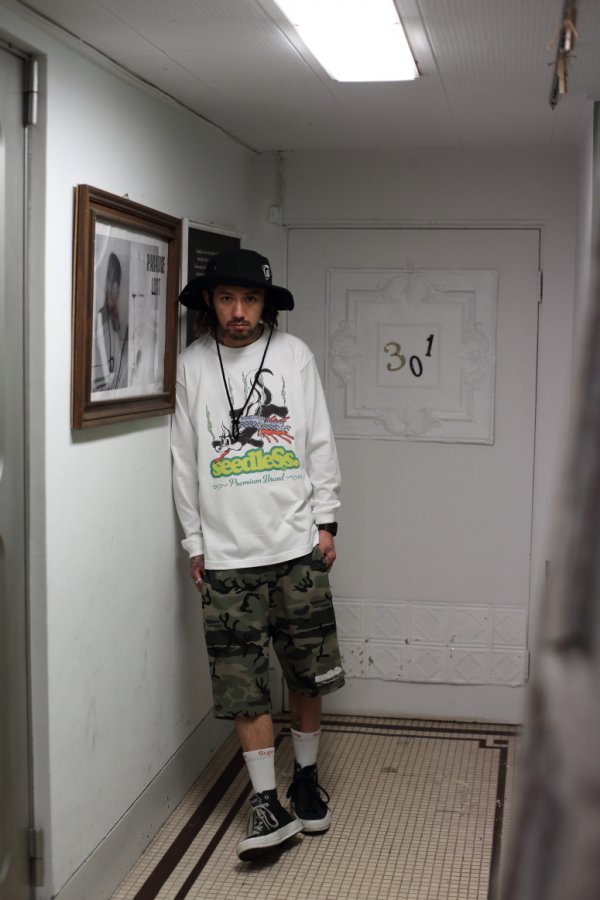  sd skunk 90's L/S T shirts