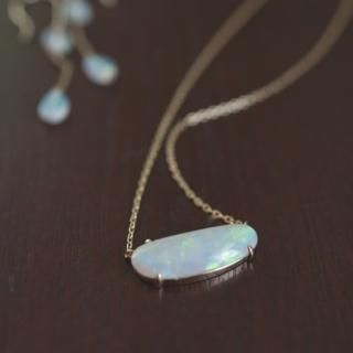 White Opal necklace K18  Modern Classic