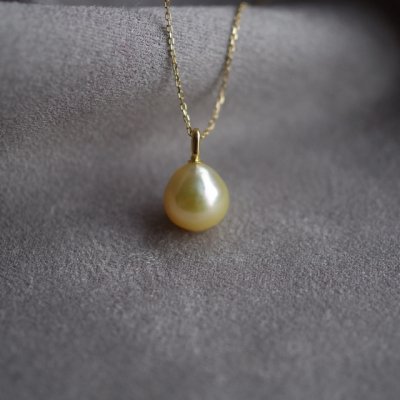 ゴールデンパールネックレス　South Sea Pearl necklace 