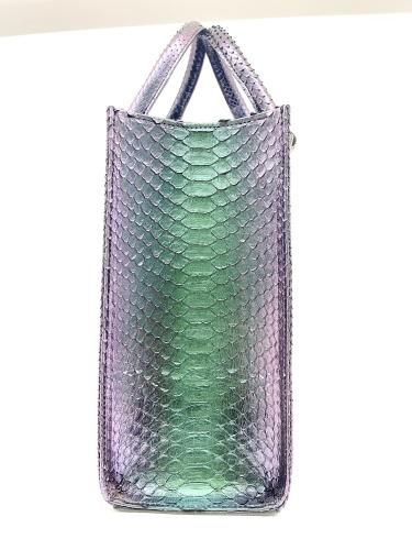 パイソン トートバッグ (M) カラー : オーロラ グリーン CHIAVI パイソン トートバッグ (M) カラー : オーロラ グリーン CHIAVI