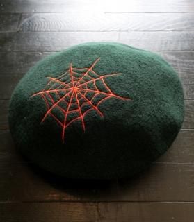 SPIDERWEB - BERET HAT