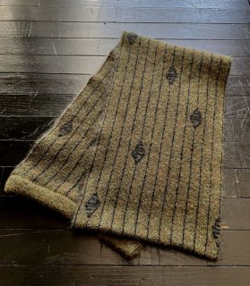 MANHATTAN CLUB MOHAIR MUFFLER