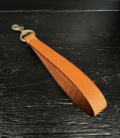 最終値下 WEIRDO 真鍮製 キーホルダー glad hand ハーレー 最終値下