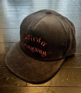 <img class='new_mark_img1' src='https://img.shop-pro.jp/img/new/icons14.gif' style='border:none;display:inline;margin:0px;padding:0px;width:auto;' />DRAGWAY - TRUCKER CAP / WRD53G01