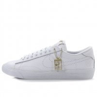 <img class='new_mark_img1' src='https://img.shop-pro.jp/img/new/icons5.gif' style='border:none;display:inline;margin:0px;padding:0px;width:auto;' />NIKE LAB W AIR ZOOM TENNIS CLASSIC x FRAGMENT White 864295-111
