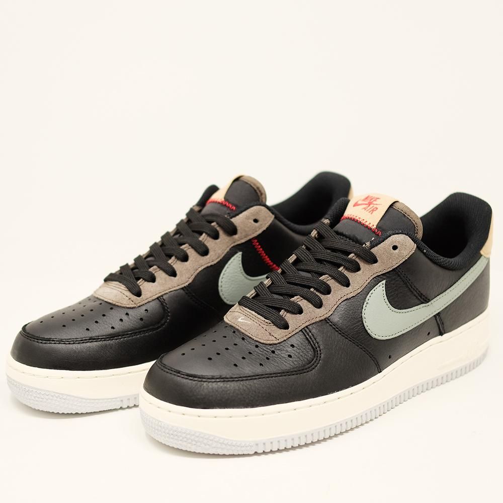 NIKE ナイキ [AIR FORCE 1 '07 BV0322 002] エアフォース１(BLACK/ MICA GREEN)｜スニーカーセレクトショップ通販サイト│VEHICLE  FOOTWEAR（ビークルフット